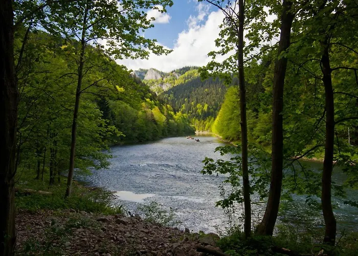 Δωμάτια σε οικογενειακή κατοικία U Basi *