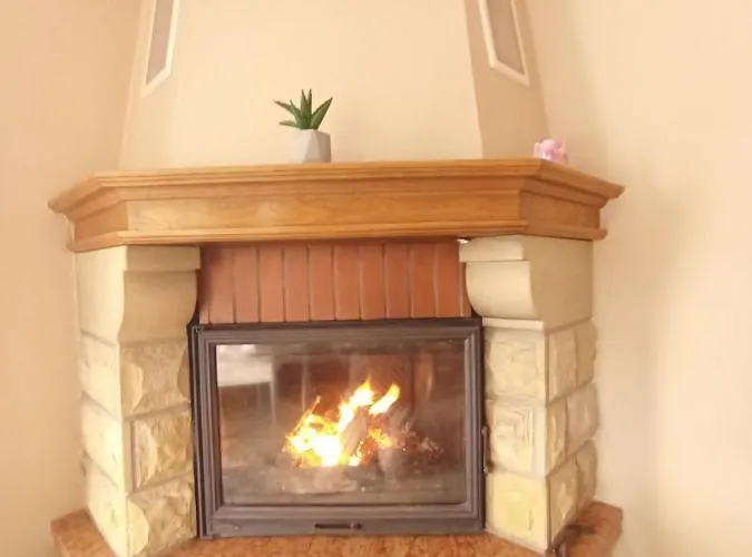 Δωμάτια σε οικογενειακή κατοικία U Basi *